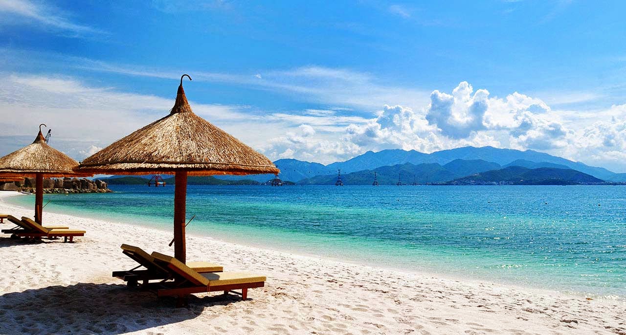 vé máy bay đi Đà Nẵng