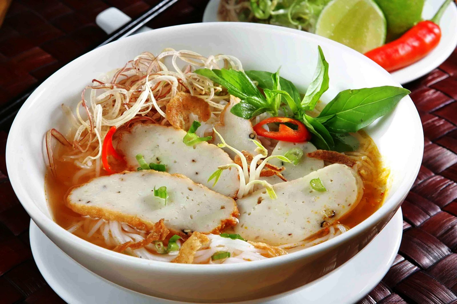 giá vé máy bay Huế đi Phú Quốc khứ hồi 6